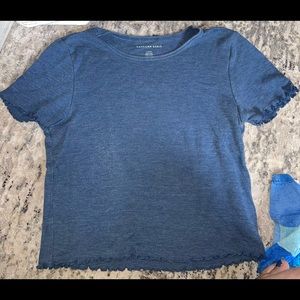 Blue washed cropped scalloped t-shirt